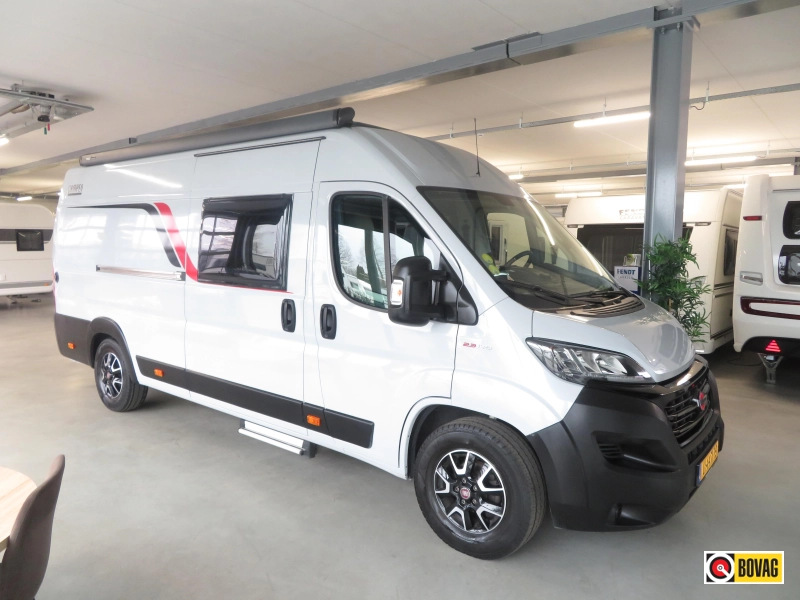 Bürstner Campeo 640 C Aut./Zonnepaneel