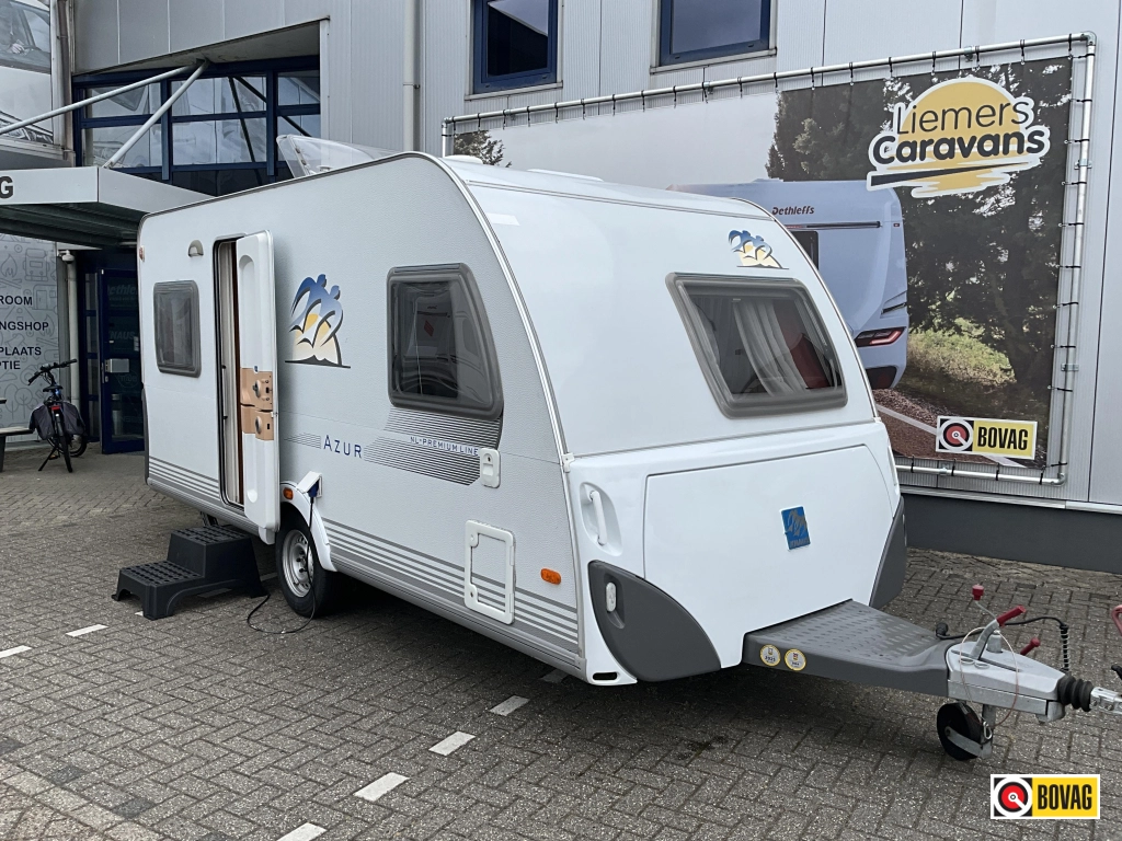Knaus Azur NL Premiumline 450 FU VOORTENT-MOVER