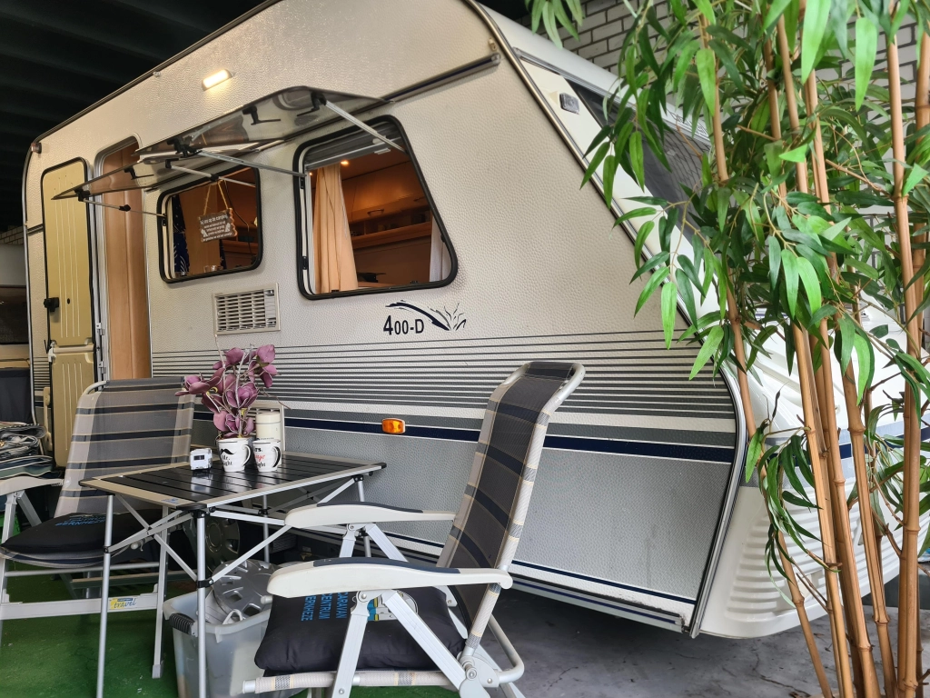 Beyerland Vitesse 400 DD / A MOVER / VOORTENT
