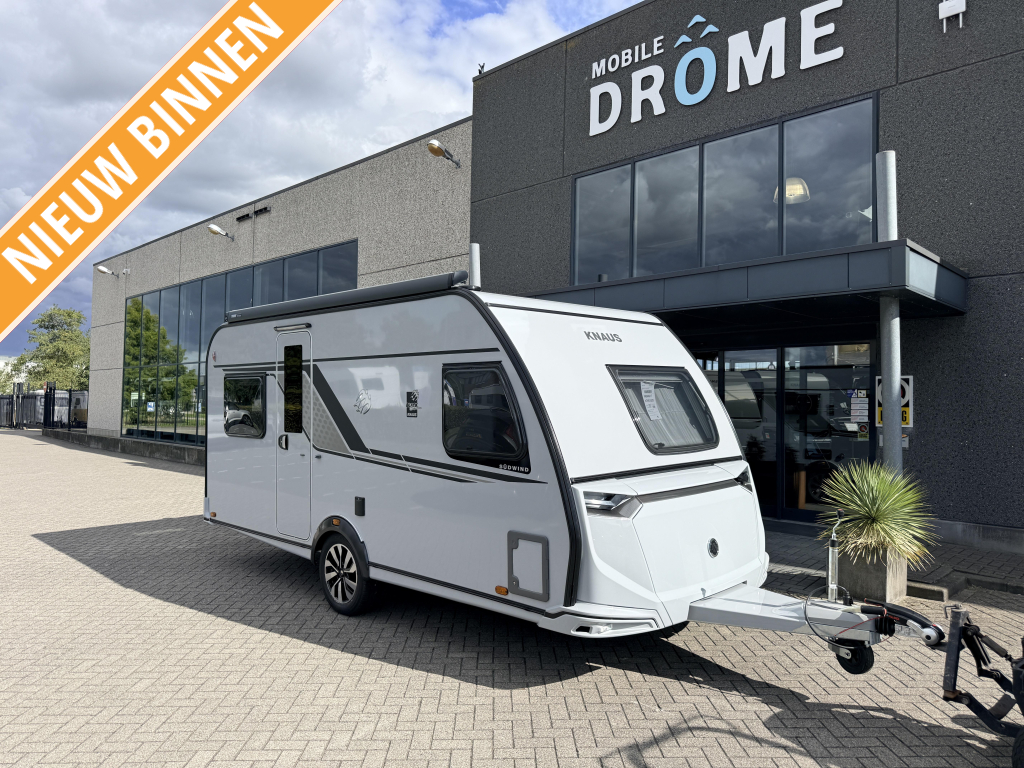 Knaus Sudwind Black Selection 450 FU