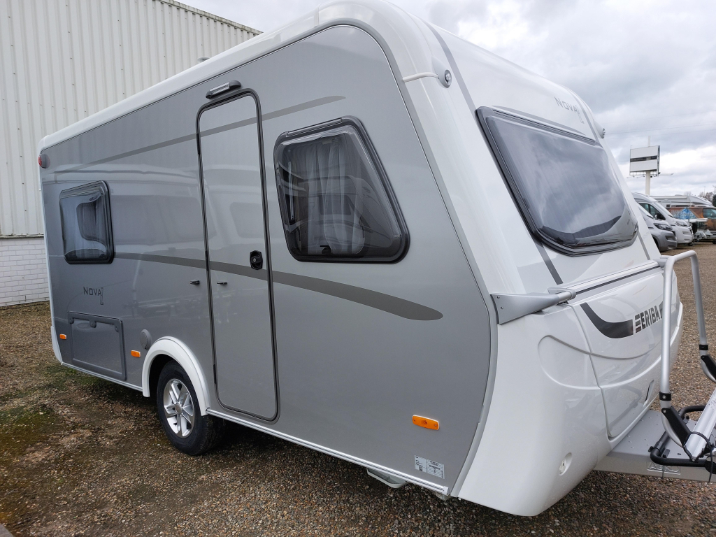 Eriba Nova Light 465 Elegance en Movingpakket