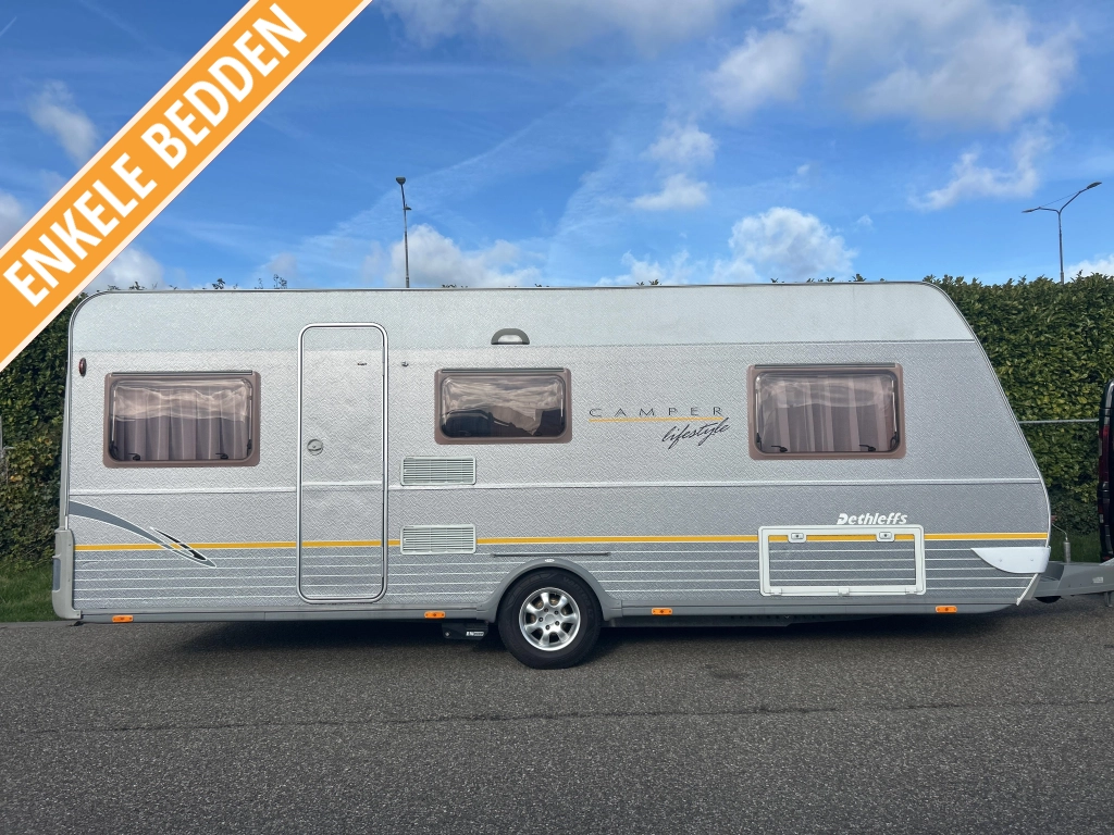 Dethleffs Camper Lifestyle 540 V ENKELE BEDDEN, MOVER