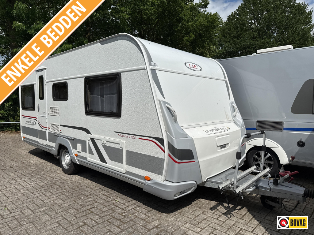 LMC Musica 470 E Voortent/Mover/Vloerverw.