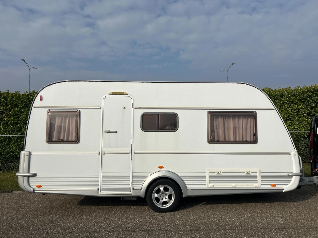 Tabbert Vivaldi 450 THD VOORTENT EN LUIFEL