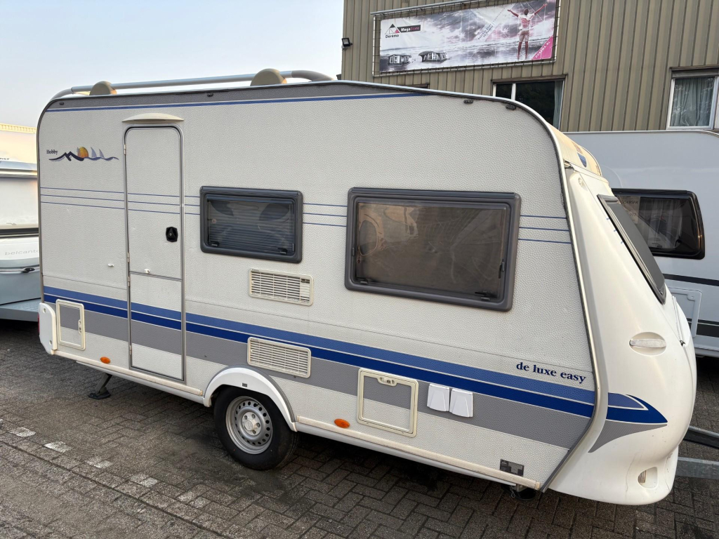 Hobby De luxe Easy 400 SF