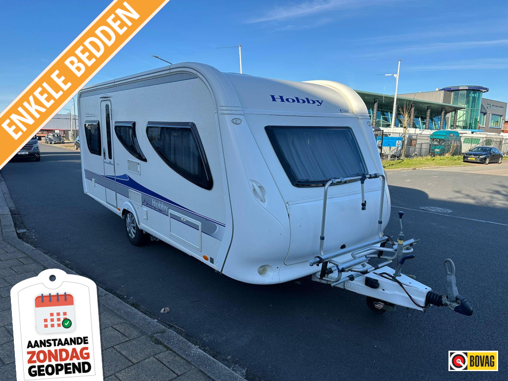 Hobby La Vita 495 UL mover & voortent