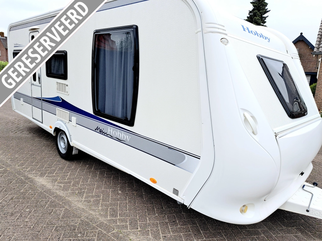 Hobby Excellent 560 UFF Voortent Unico