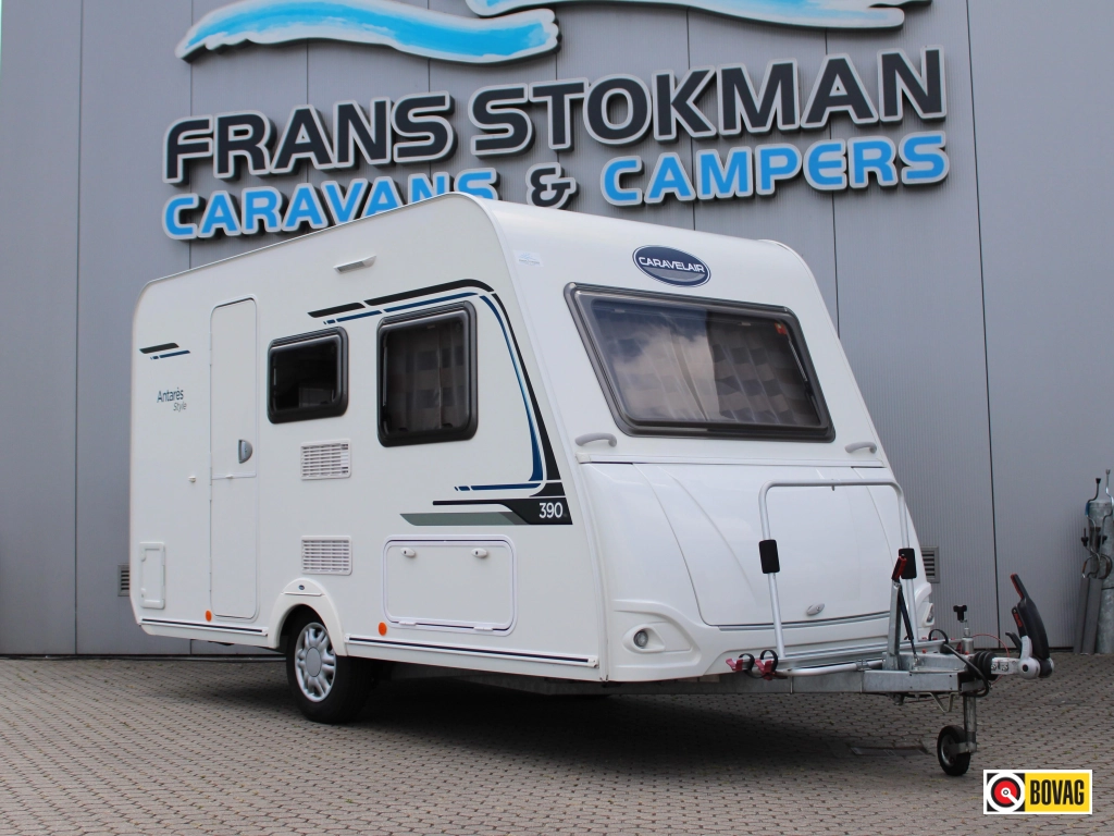 Caravelair Antares Style 390 Voortent 2x Fietsendrager