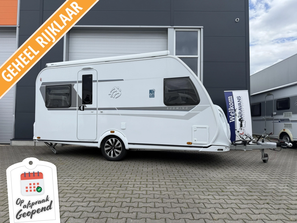 Knaus Sudwind 60 Years 450 FU Thule luifel -