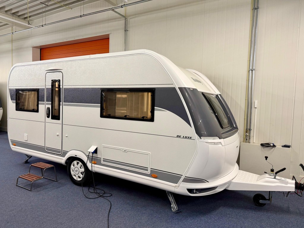 Hobby De Luxe 460 UFE