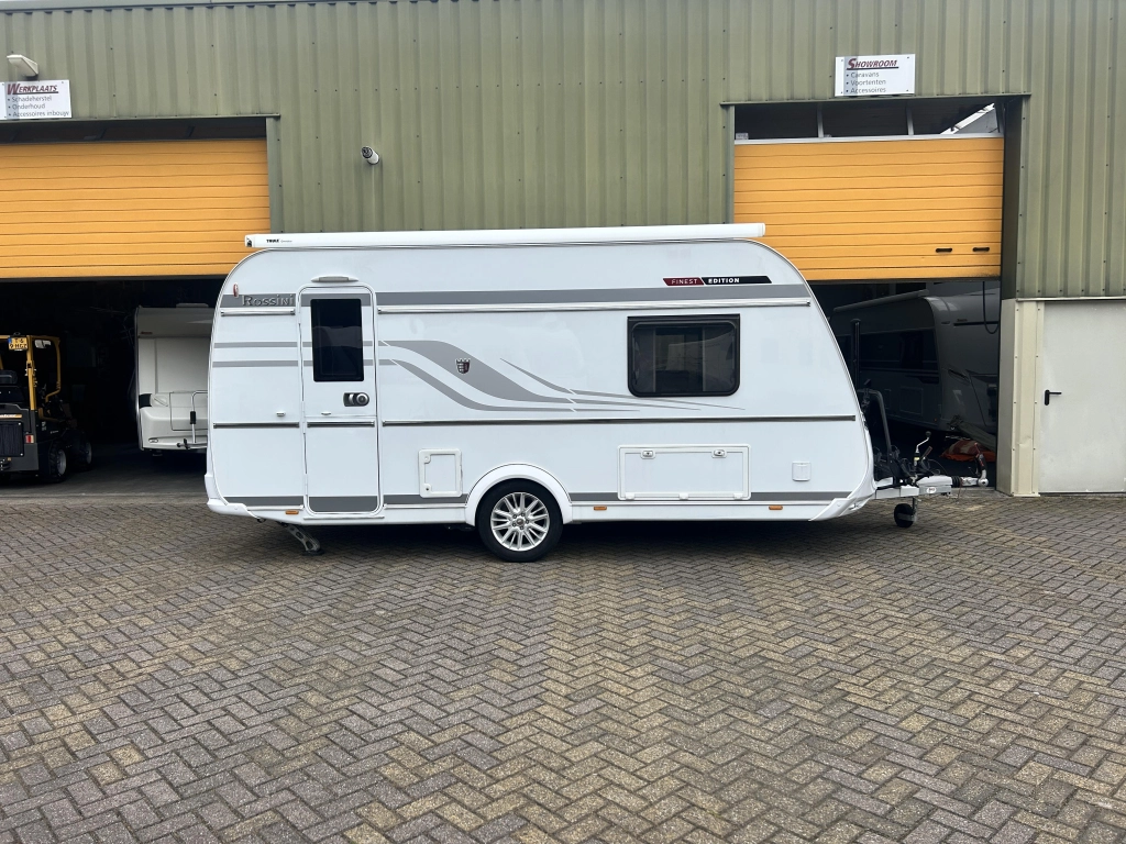 Tabbert Finest Edition 450 E Enkele bedden Mover THULE