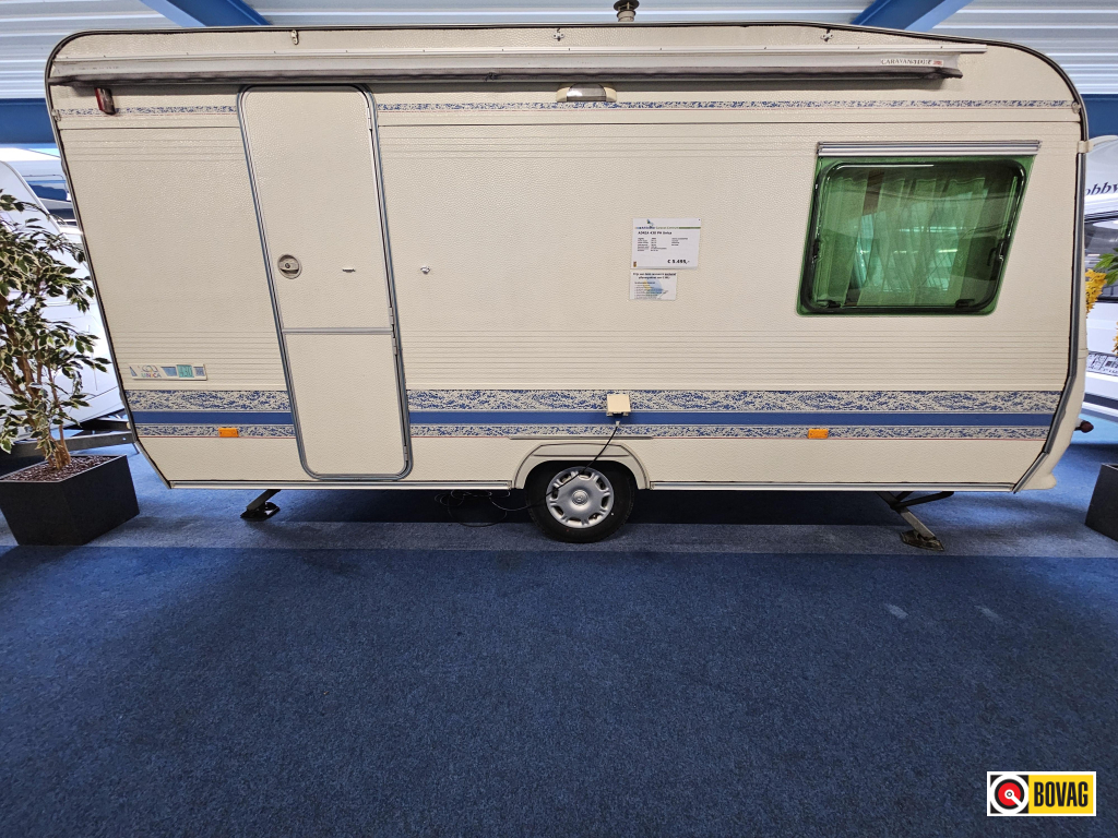 Adria Unica 430 PH VOORTENT/ FIETSENREK