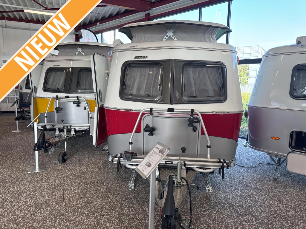 Eriba Touring 542 Tango Red Luifel fietsdr