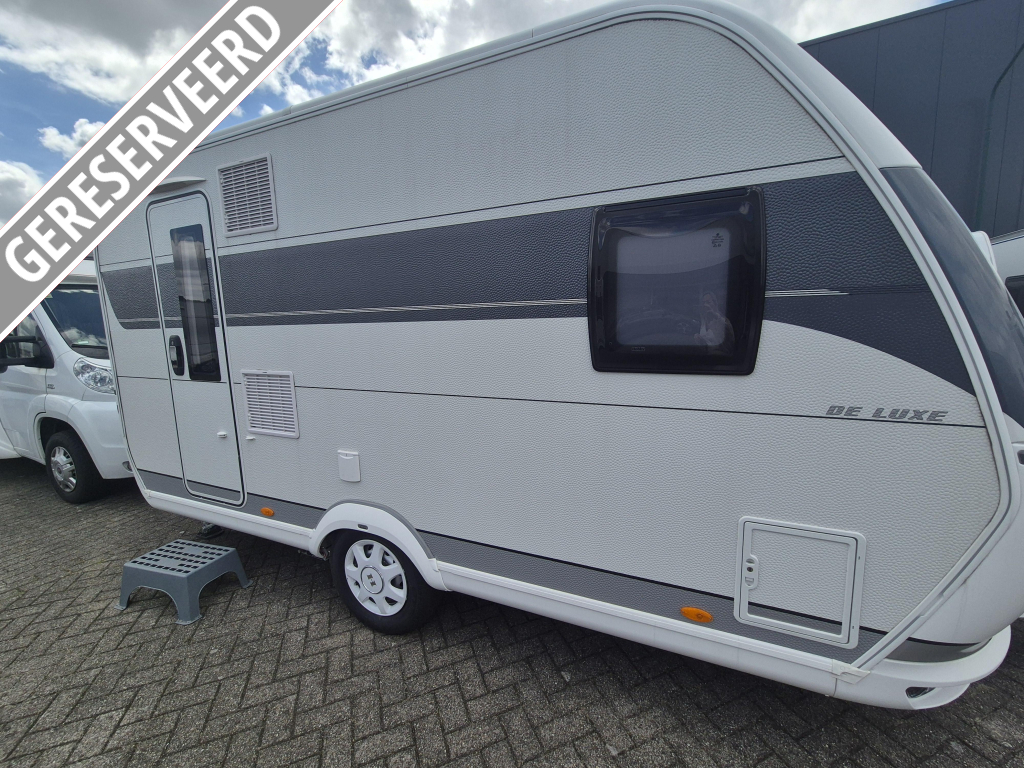 Hobby De Luxe 400 SFE Mover