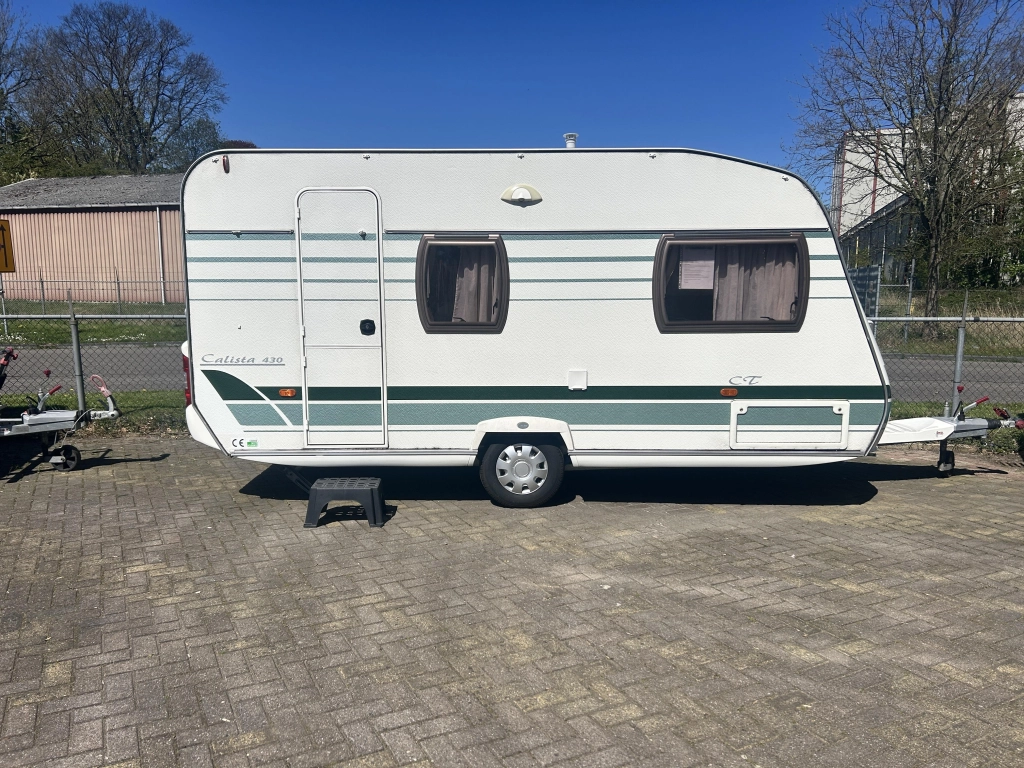 Chateau Calista CT 430 AMF vast bed, zitje voortent