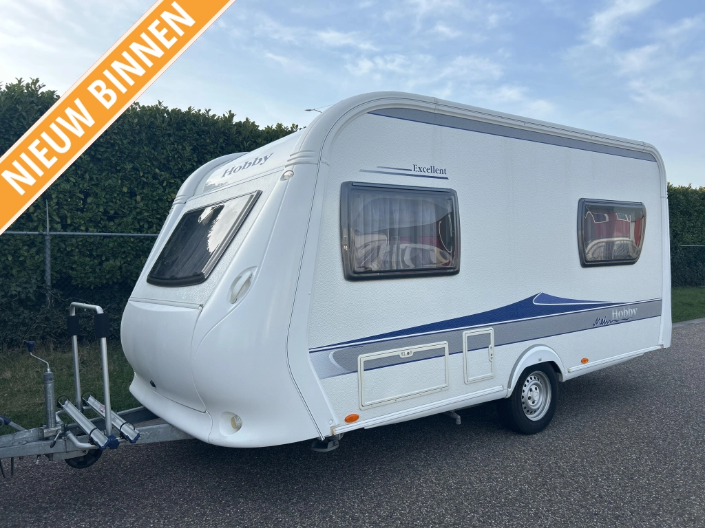 Hobby Excellent Easy 440 SF VAST BED, VOORTENT