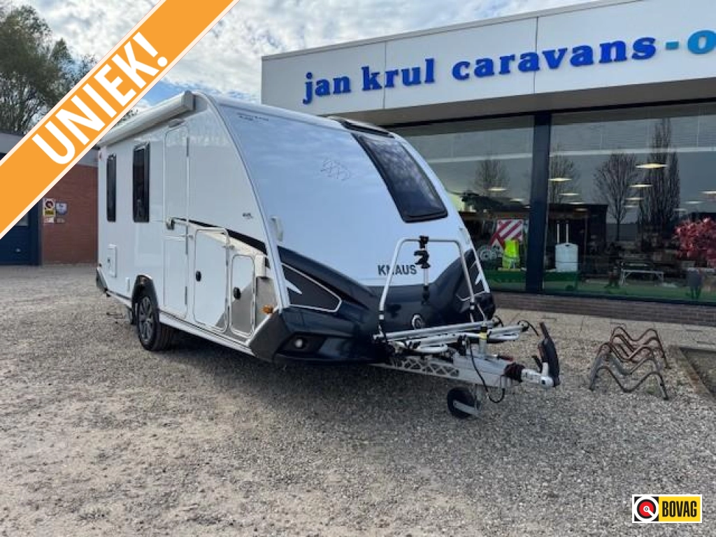 Knaus Sport en Fun 480 QL mover luifel fietsenrek
