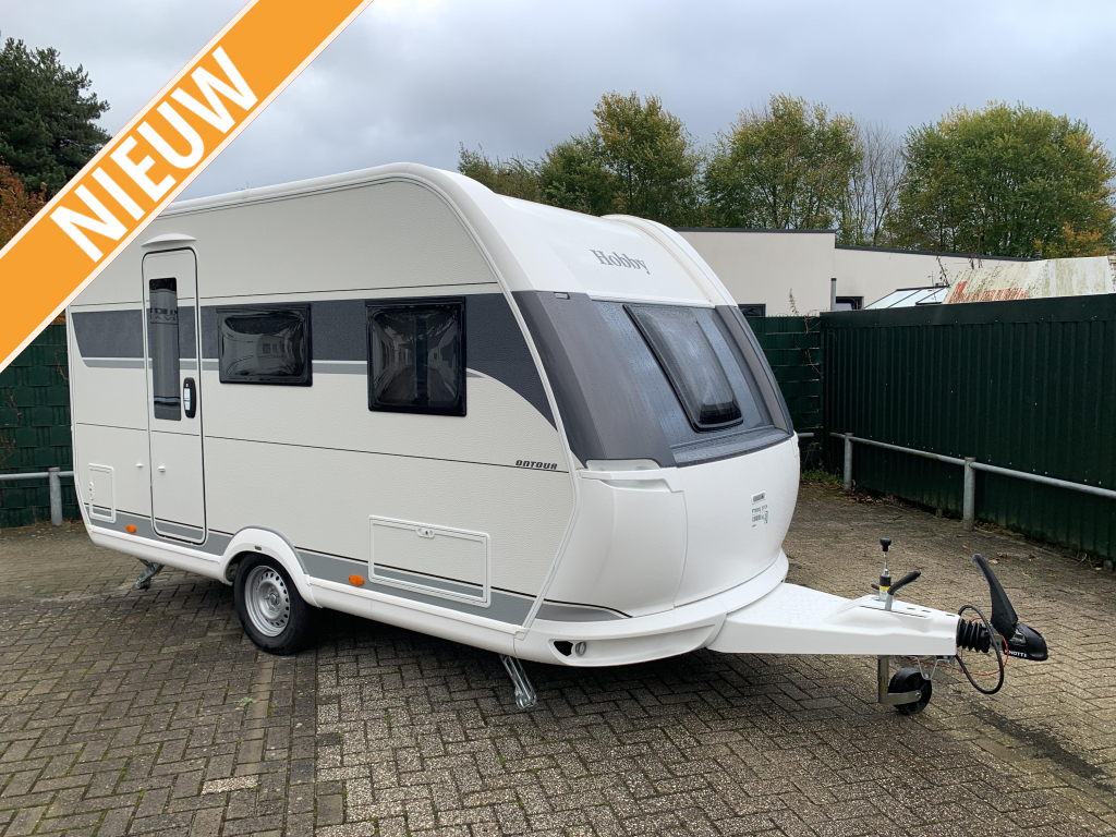 Hobby On Tour 390 SF Model 2026