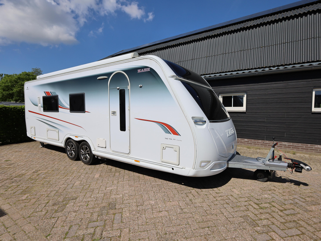 Kabe Imperial 740 TDL FK King Size o.a.dakairco levelsysteem