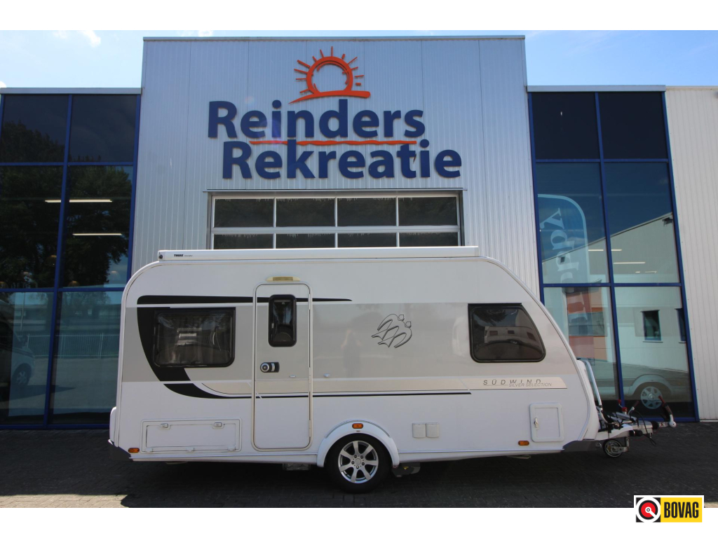 Knaus Sudwind Silver Selection 450 FU Mover Thule 6300 Fietsenr