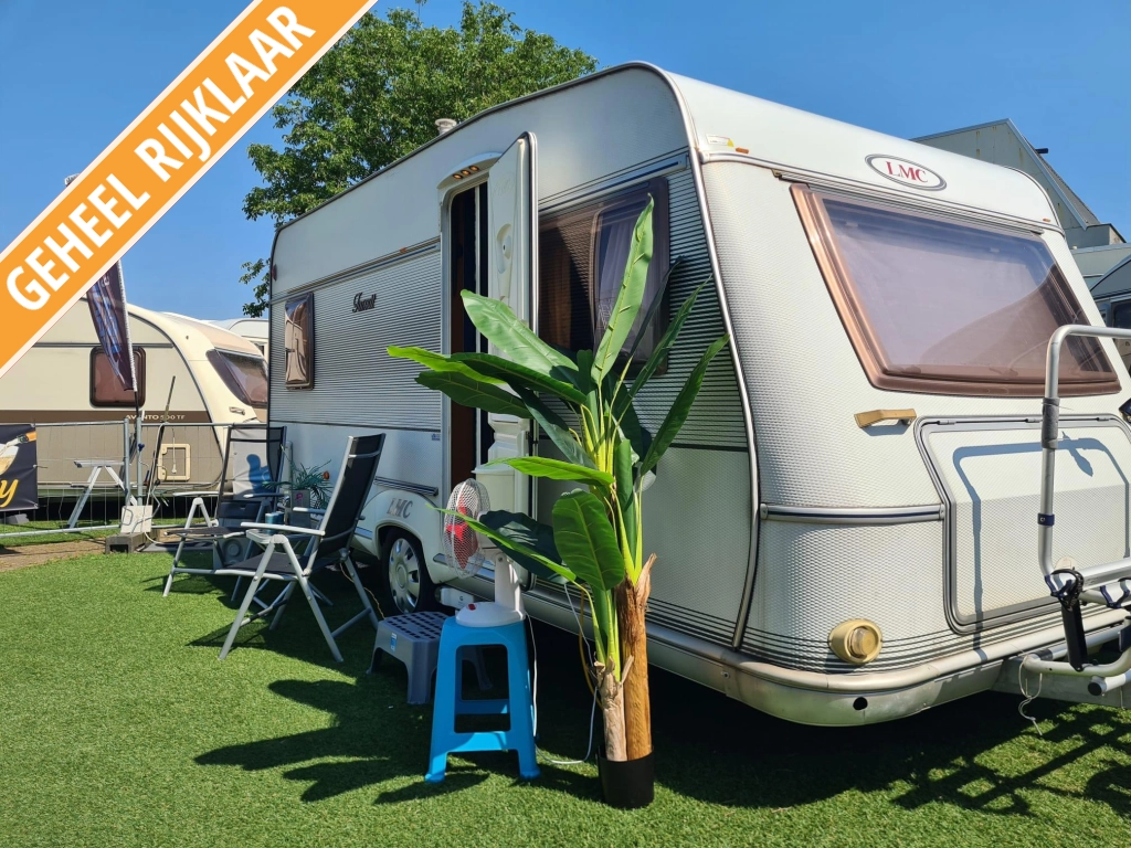 LMC Favorit  490 TF / A MOVER / VT