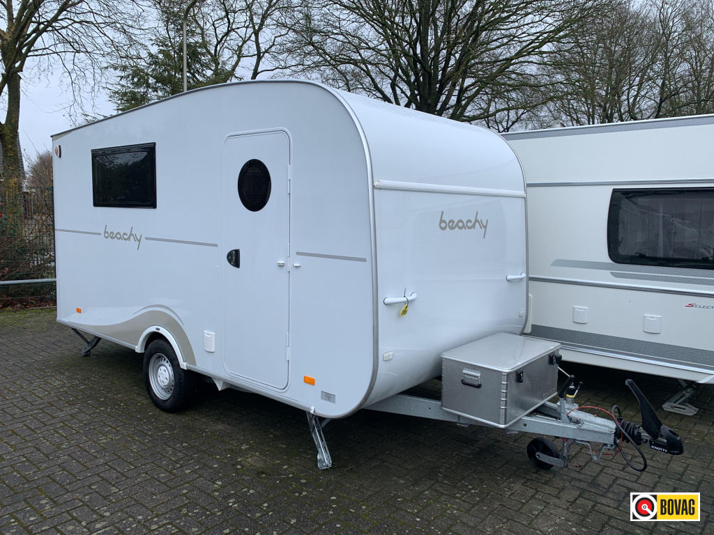 Hobby Beachy 450 Disselbox/Luifel