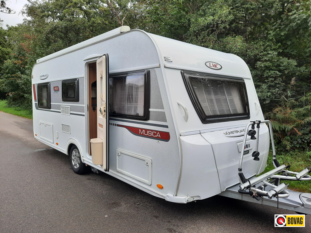 LMC Musica 490 E Enkele bedden !