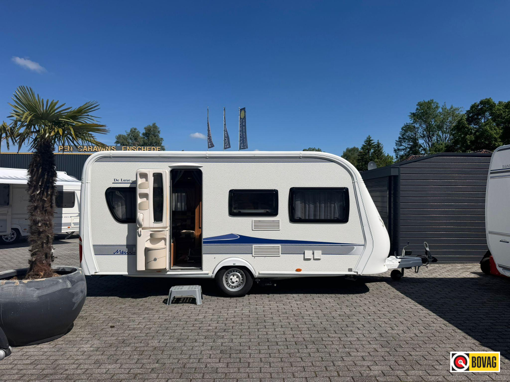 Hobby De Luxe 455 UF Met Mover, Luifel en VT