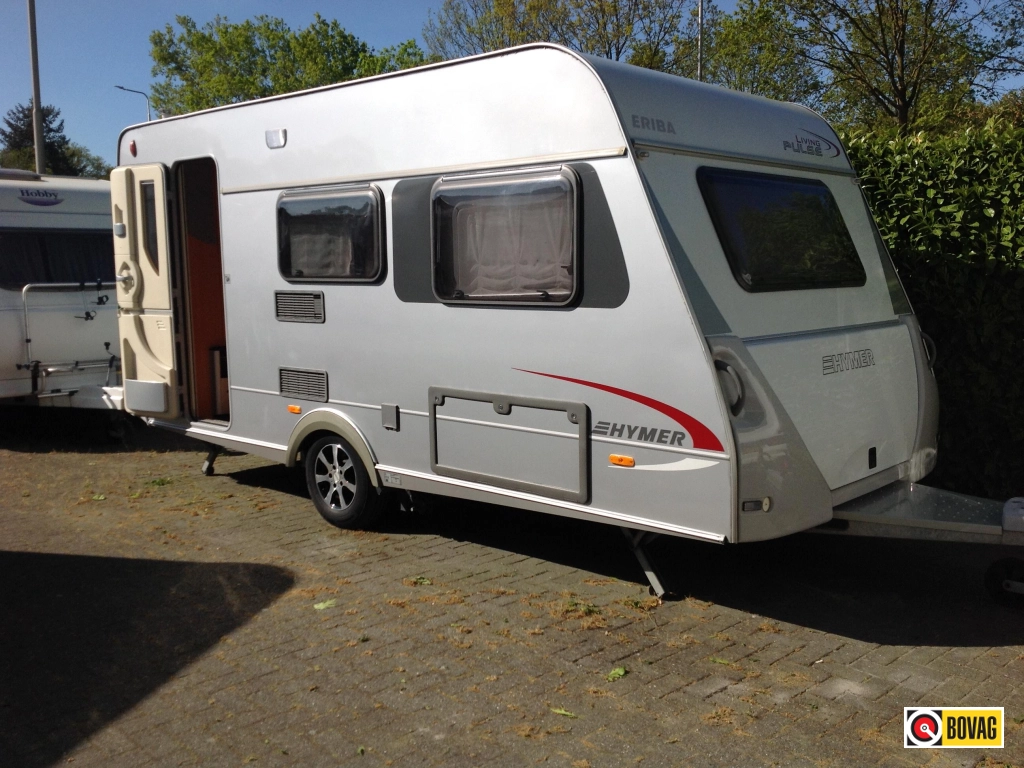 Eriba Living Pulse 440 met Mover