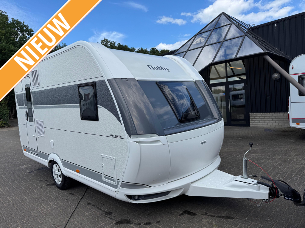 Hobby De Luxe 400 SFE 2026
