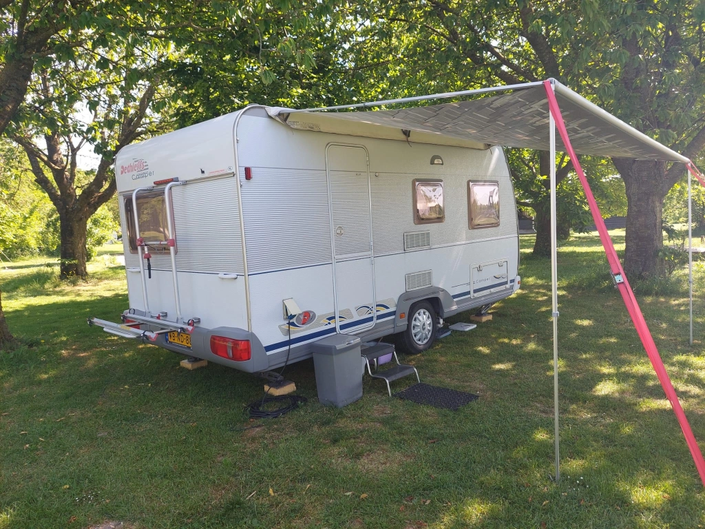 Dethleffs camper 440 DB