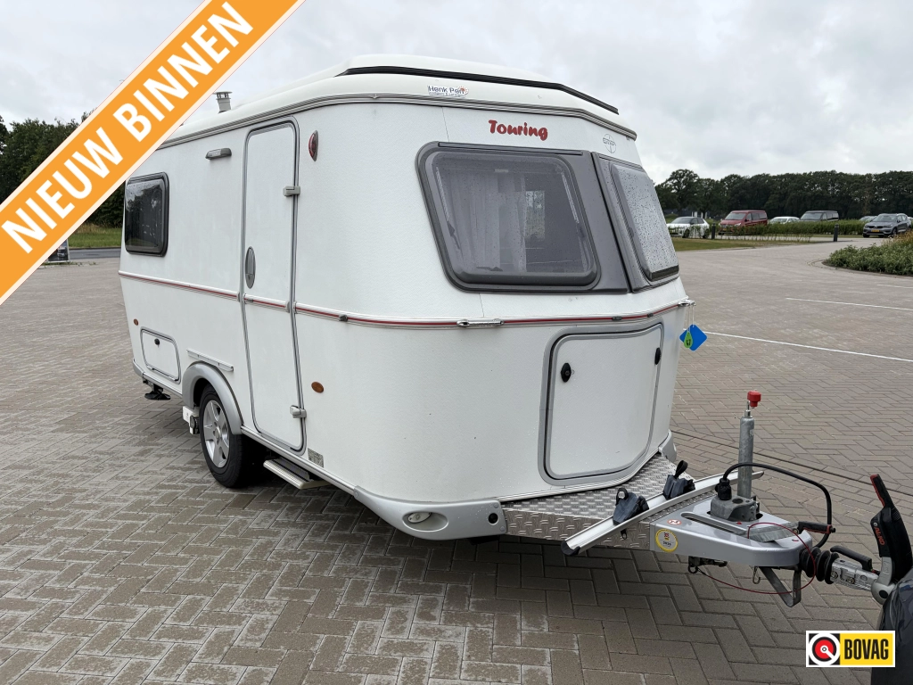 Eriba Touring Triton 410 mover / hefdak