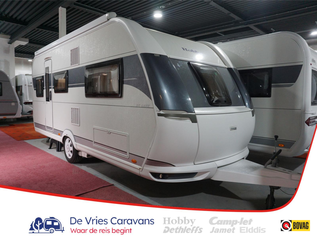 Hobby De Luxe 495 UL aparte bedden, mover