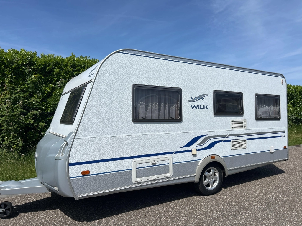Wilk S4 450 HTD RONDZIT VAST BED VOORTENT