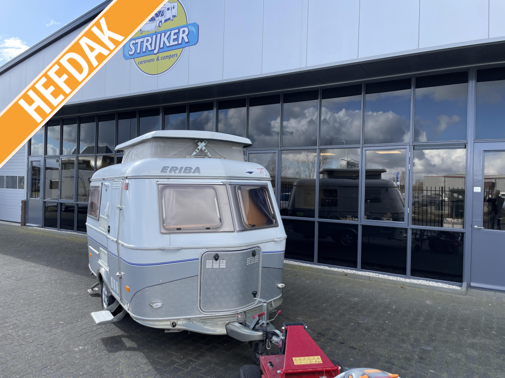 Eriba Touring 320 GT Bed/ Zit + WC Tent