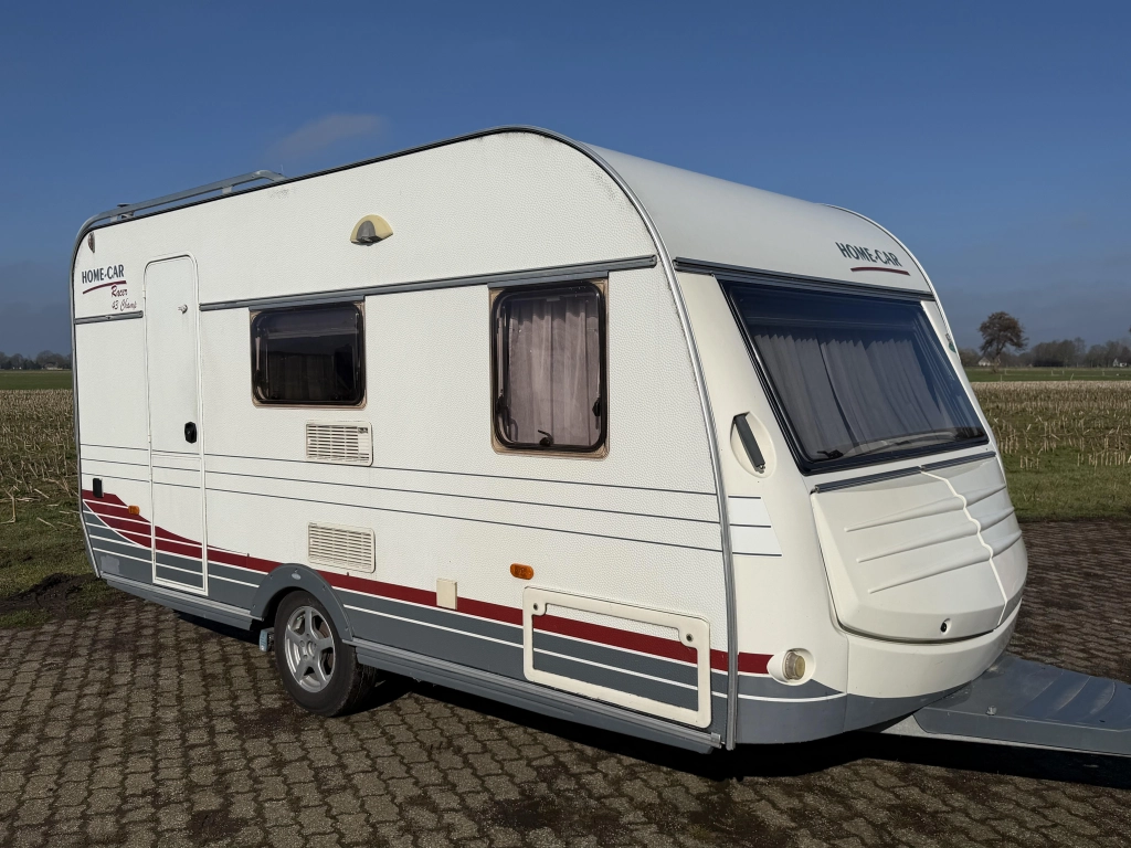 Home-Car racer champ 43 met mover en voortent