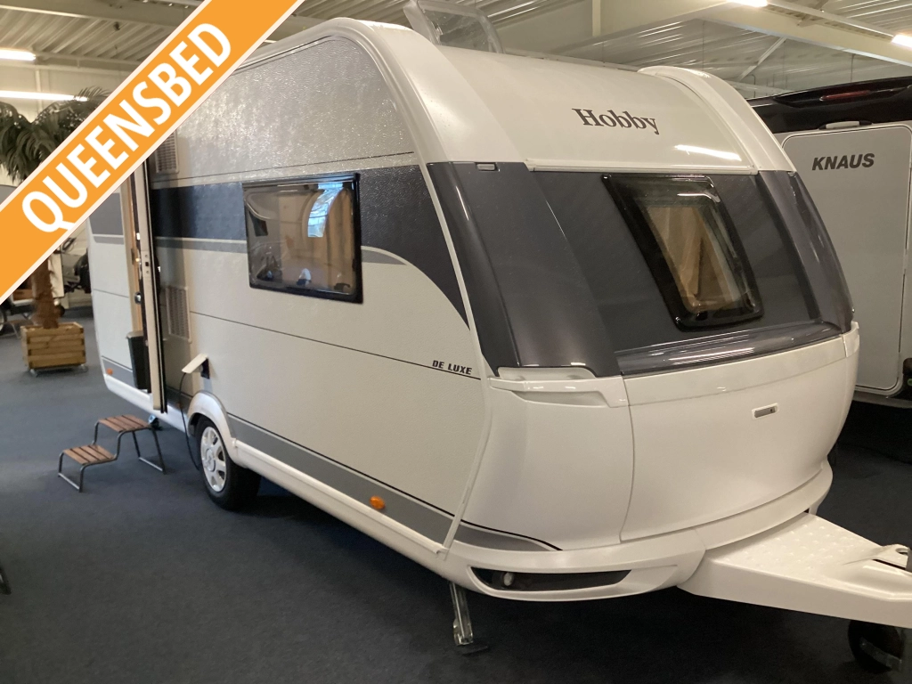 Hobby De Luxe 460 SFF Vrijstaand bed/ Douche