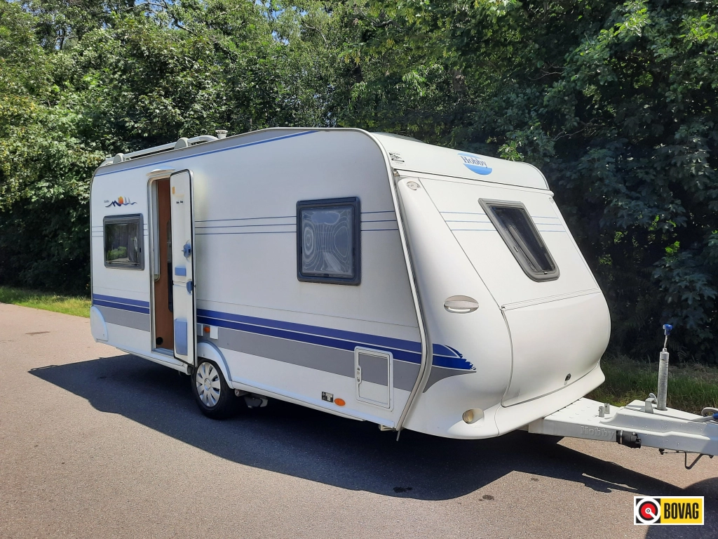 Hobby De Luxe 460 UFE Voortent Mover