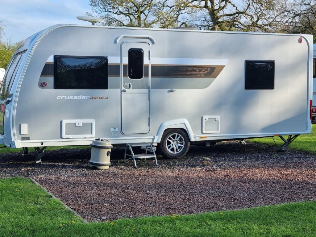 Elddis crusader aurora