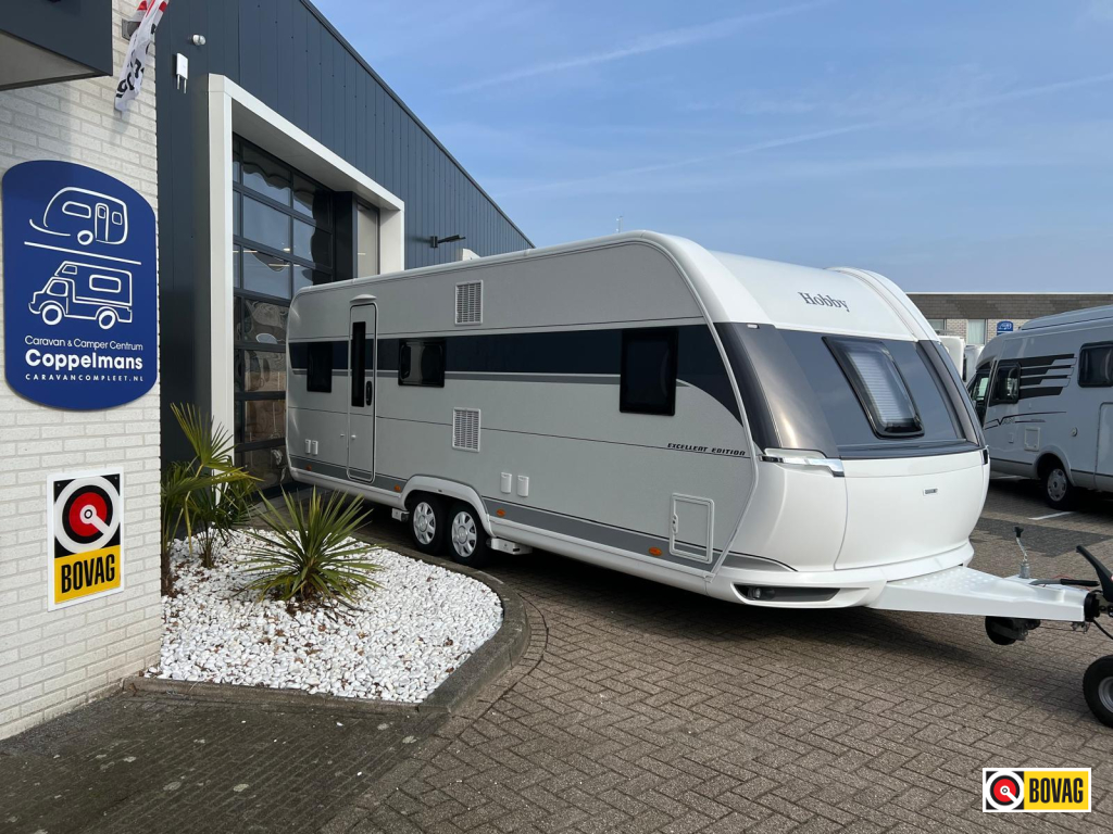 Hobby Excellent Edition 650 KMFE 2X Auto.mover, Airco, TV