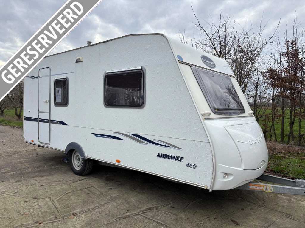 Caravelair Antares 460 queensbed treinzit mover