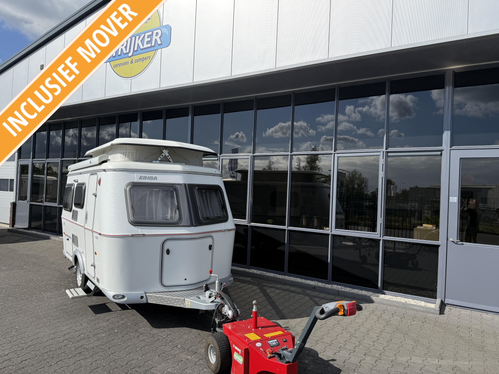 Eriba Touring Triton 430 GT Bed + Zit + WC Unico etc.