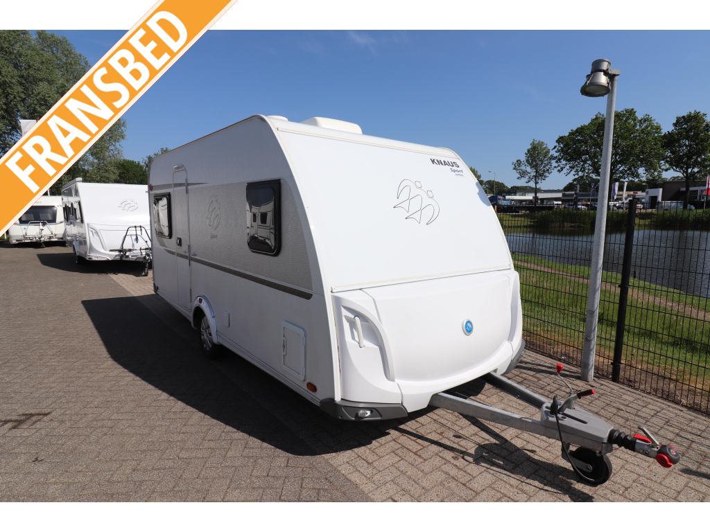 Knaus Sport 450 FU Voortent/ Fietsendrager