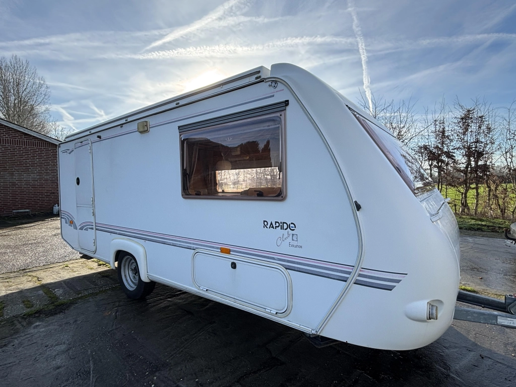Rapido Evolution 42 CP vastbed zit casettetoilet