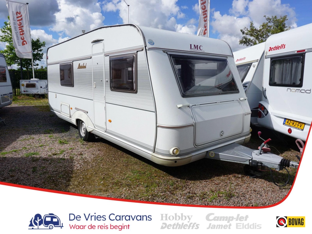 LMC Munsterland 520 HTE 2 bedden,voortent, mover
