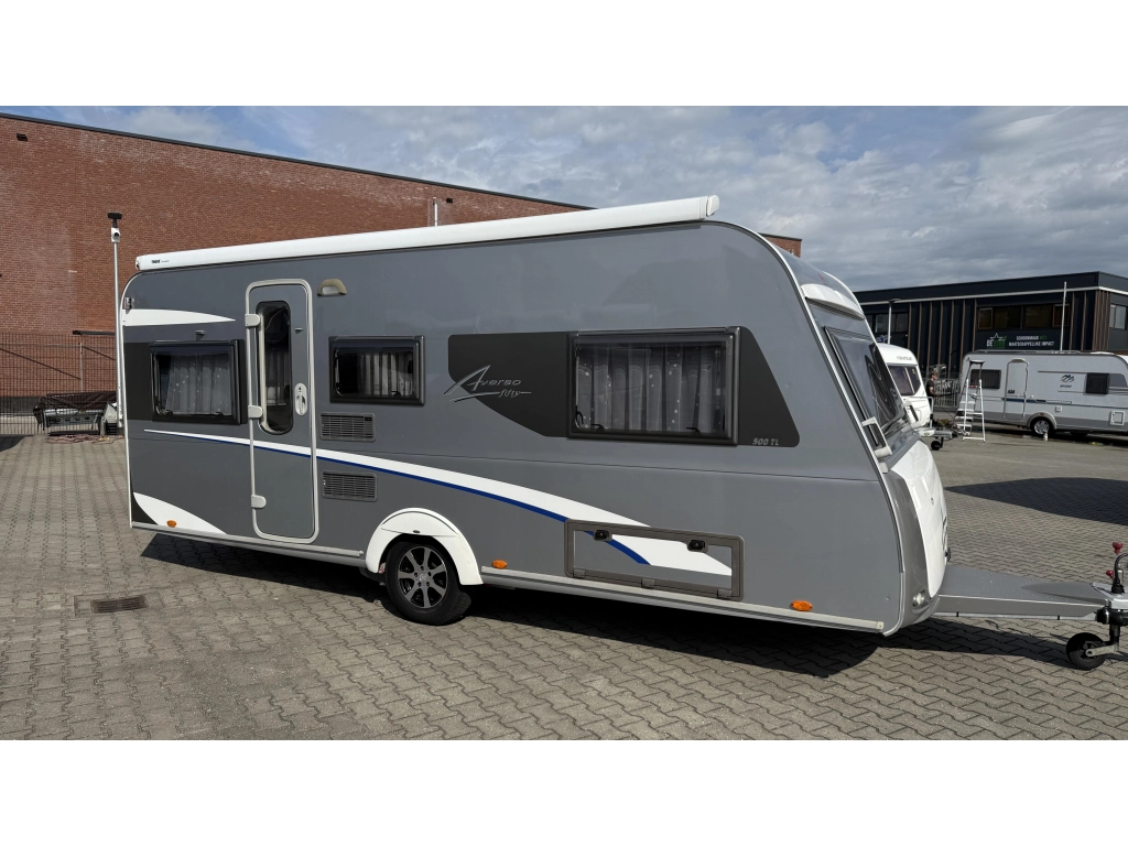 Bürstner Averso Fifty 500 TL enkele bedden rondzit