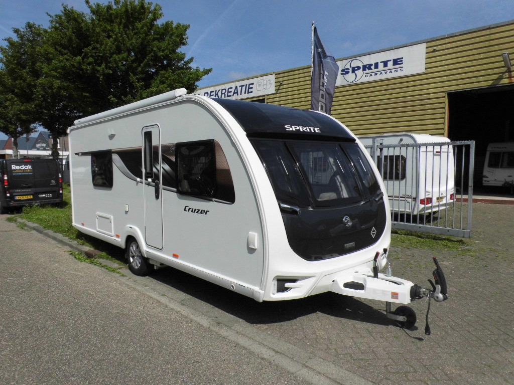 Sprite Cruzer 492 SR Mover, cassetteluifel ATC