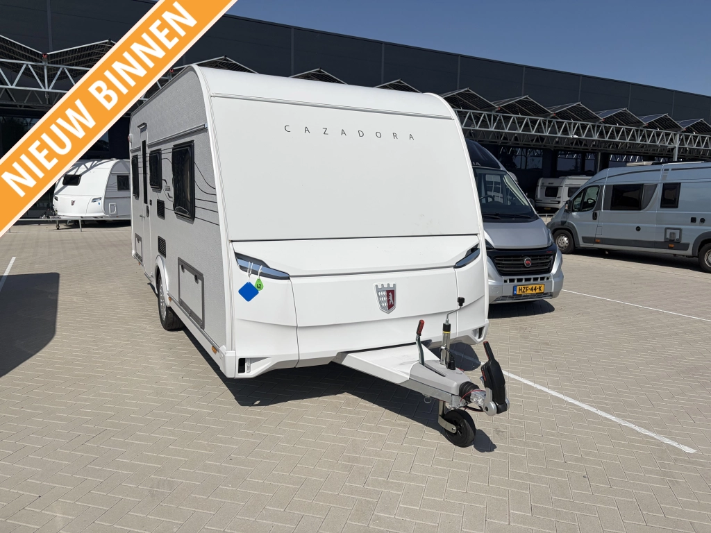 Tabbert Cazadora 460 E enkele bedden / dinette