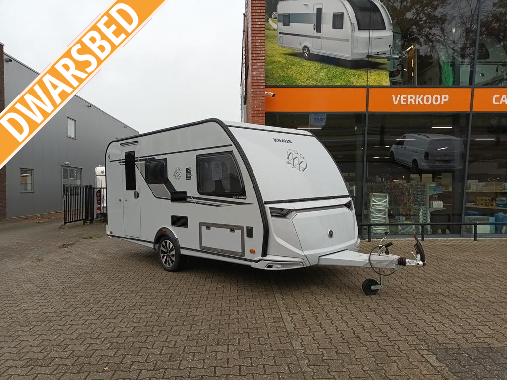 Knaus Sudwind Black Selection 420 QD