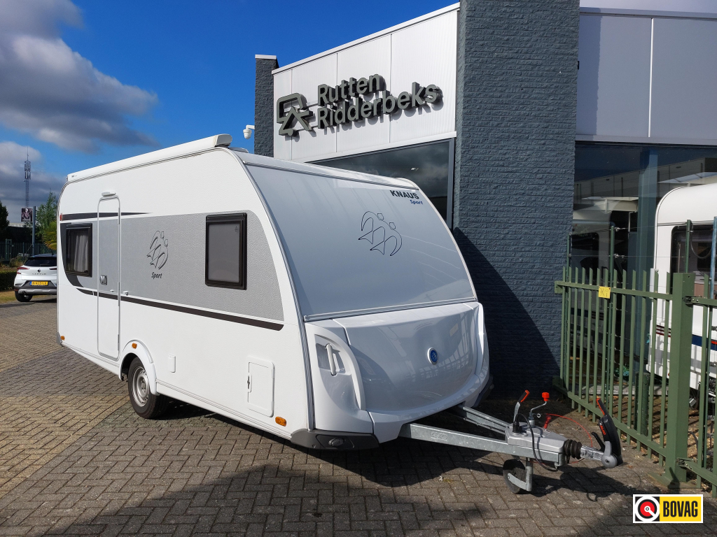 Knaus Sport 450 FU